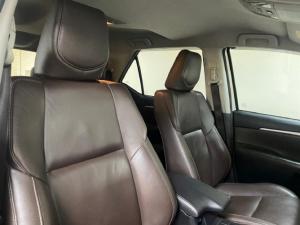 Toyota Fortuner 2.4GD-6 auto - Image 8