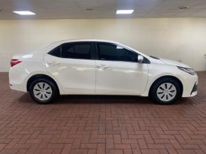 Toyota Corolla Quest 1.8 Plus manual - Image 5