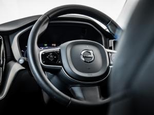 Volvo XC60 B6 AWD Ultimate Dark - Image 12