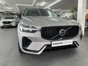 Volvo XC60 T8 Twin Engine AWD Ultimate Dark - Image 10