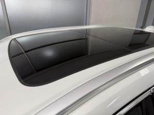 Volvo XC60 B5 AWD Plus Bright - Image 10