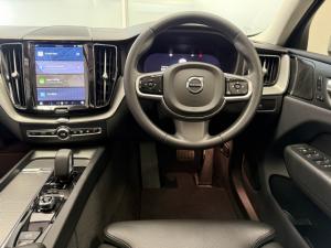 Volvo XC60 B5 AWD Plus Bright - Image 15