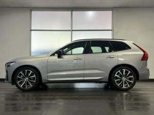 Volvo XC60 B5 AWD Plus Dark - Image 5