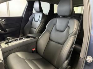 Volvo XC60 B5 AWD Essential - Image 11