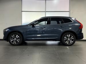 Volvo XC60 B5 AWD Essential - Image 5