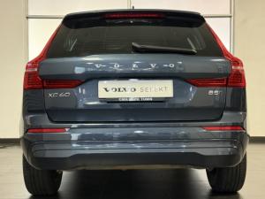Volvo XC60 B5 AWD Essential - Image 9