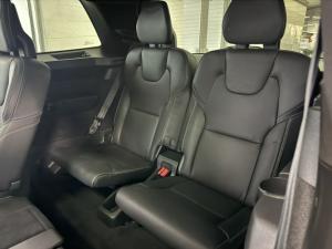 Volvo XC90 B5 AWD Ultra Dark - Image 14