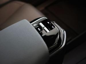 Volvo EX30 Single Motor Extended Range Plus - Image 14