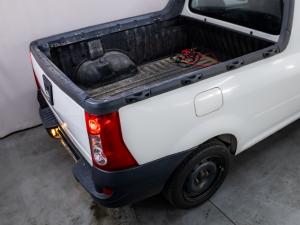 Nissan NP200 1.6i - Image 11