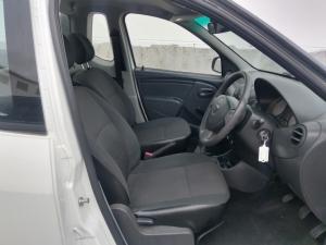 Nissan NP200 1.6i - Image 7