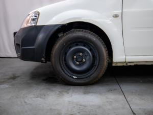 Nissan NP200 1.6i - Image 9