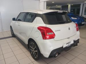 Suzuki Swift 1.4T Sport auto - Image 3