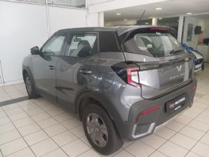 Mahindra XUV 3XO 1.2T AX5 auto - Image 3