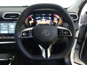 MG ZS Pro 1.5T Comfort - Image 15
