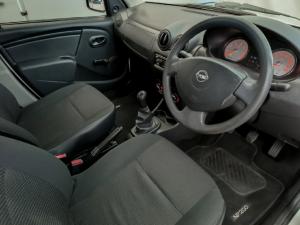 Nissan NP200 1.6i safety pack (aircon) - Image 6