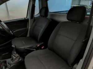 Nissan NP200 1.6i safety pack (aircon) - Image 9