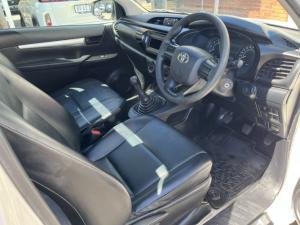 Toyota Hilux 2.4GD single cab S (aircon) - Image 8