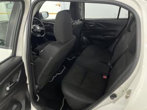 Suzuki Swift 1.2 GL - Image 7