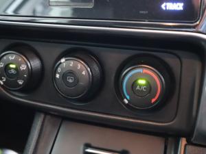 Toyota Corolla Quest 1.8 Plus manual - Image 15