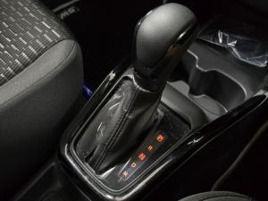 Suzuki Swift 1.2 GLX auto - Image 29