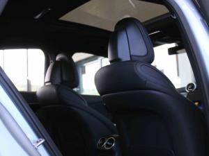 Mercedes-Benz GLC GLC300d coupe 4Matic Avantgarde - Image 17