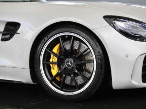 Mercedes-Benz GT GT R coupe - Image 5