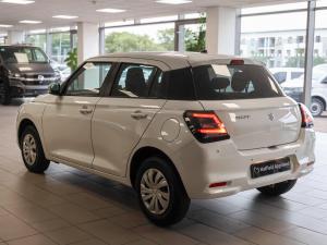 Suzuki Swift 1.2 GL - Image 7