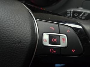 Volkswagen Polo Vivo hatch 1.6 Style - Image 10