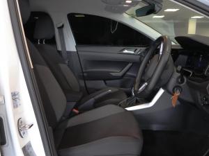 Volkswagen Polo hatch 1.0TSI Life auto - Image 17