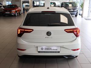 Volkswagen Polo hatch 1.0TSI Life auto - Image 8