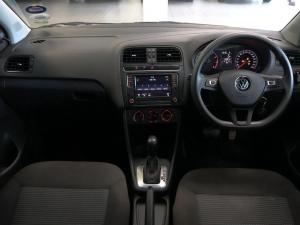 Volkswagen Polo Vivo hatch 1.6 Comfortline auto - Image 13