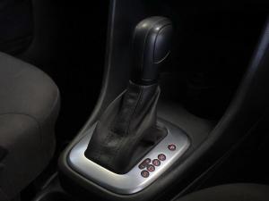 Volkswagen Polo Vivo hatch 1.6 Comfortline auto - Image 14