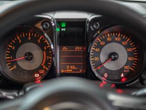 Suzuki Jimny 1.5 GLX AllGrip 3-door manual - Image 15