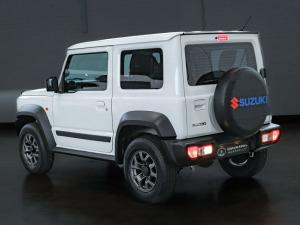 Suzuki Jimny 1.5 GLX AllGrip 3-door manual - Image 6