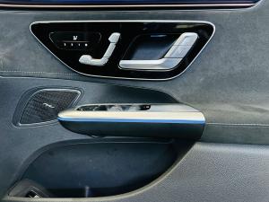 Mercedes-Benz EQE sedan EQE43 4Matic sedan - Image 10