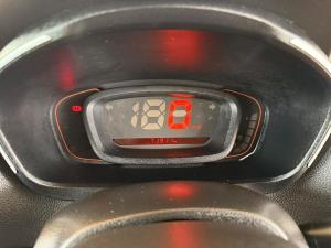 Renault Kwid 1.0 Expression - Image 24