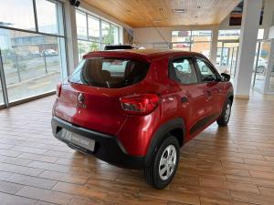 Renault Kwid 1.0 Expression - Image 4
