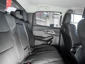 Isuzu D-Max 1.9TD double cab LS auto - Image 26