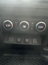 Land Rover Defender 110 D350 X-Dynamic HSE - Image 25