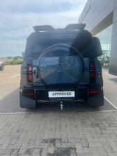 Land Rover Defender 110 D350 X-Dynamic HSE - Image 5
