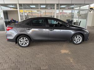 Toyota Corolla Quest 1.8 Exclusive auto - Image 3