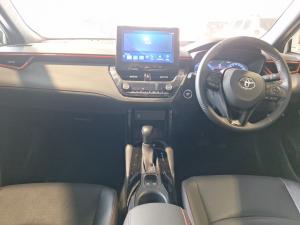 Toyota Corolla Cross 1.8 HEV GR-Sport - Image 6