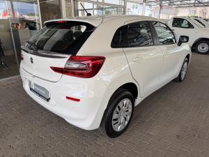 Suzuki Baleno 1.5 GL manual - Image 2