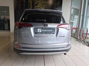 Toyota RAV4 2.0 GX auto - Image 5