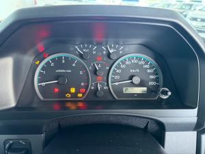 Toyota Land Cruiser 79 2.8GD-6 double cab - Image 11
