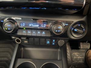 Toyota Hilux 2.8GD-6 double cab 4x4 Legend 55 - Image 13