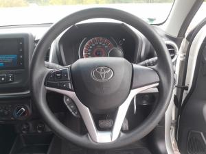 Toyota Vitz 1.0 XR auto - Image 8