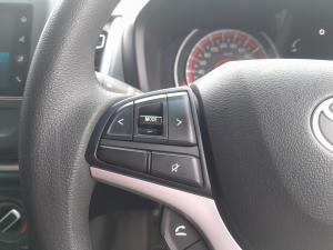 Toyota Vitz 1.0 XR auto - Image 9
