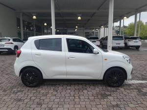 Toyota Vitz 1.0 XR auto - Image 3