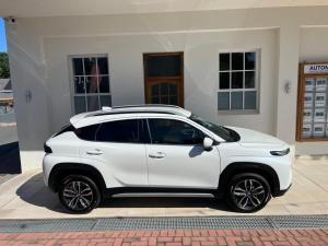 Toyota Starlet Cross 1.5 XR auto - Image 3